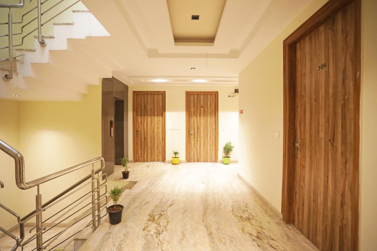 Hotel Good Vibe Near Delhi Igi Airport Nuova Delhi Esterno foto