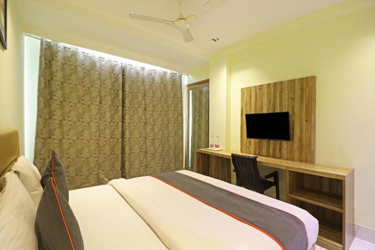 Hotel Good Vibe Near Delhi Igi Airport Nuova Delhi Esterno foto