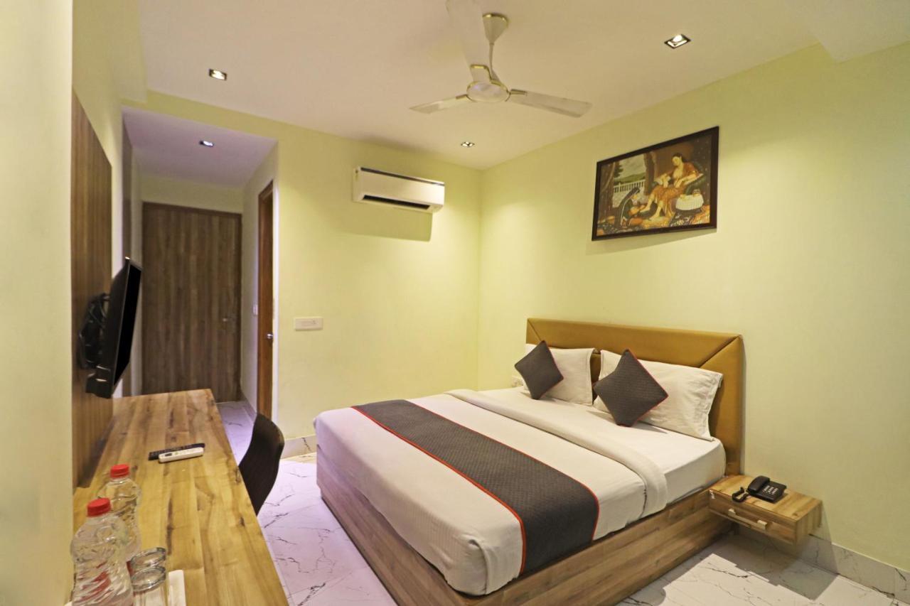 Hotel Good Vibe Near Delhi Igi Airport Nuova Delhi Esterno foto