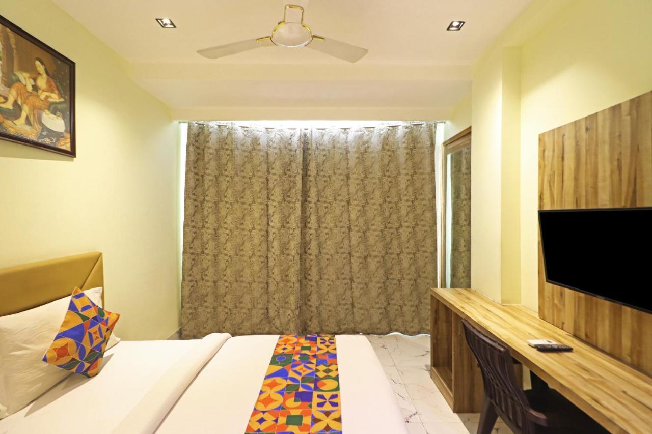 Hotel Good Vibe Near Delhi Igi Airport Nuova Delhi Esterno foto