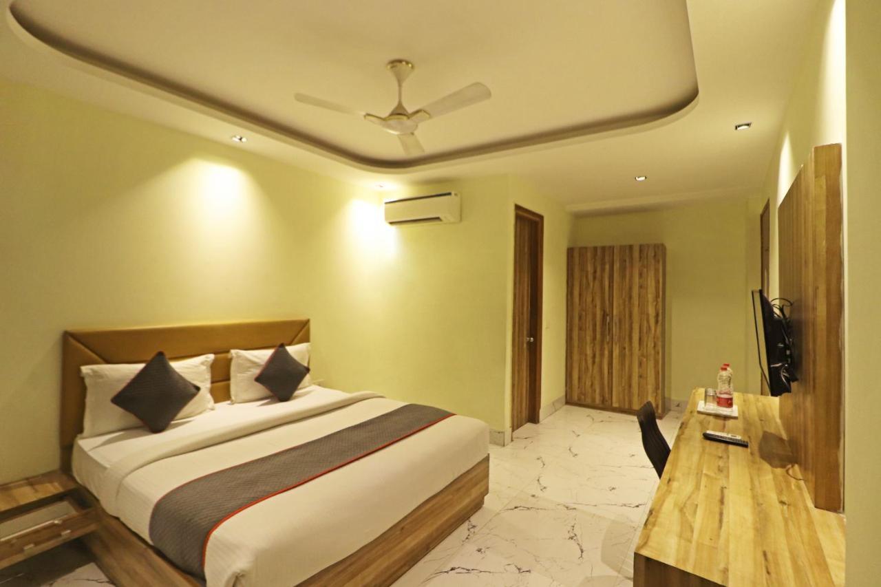 Hotel Good Vibe Near Delhi Igi Airport Nuova Delhi Esterno foto