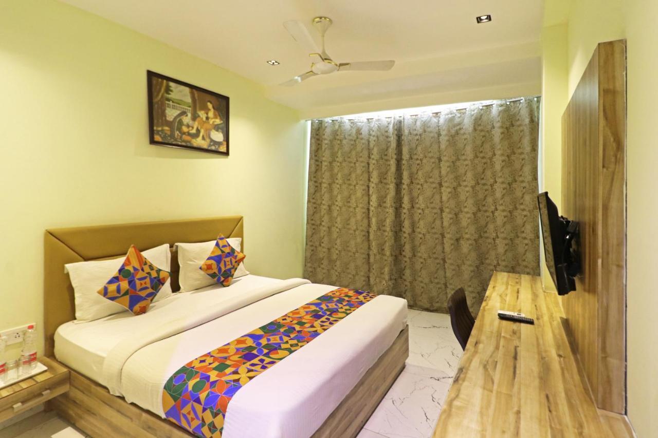 Hotel Good Vibe Near Delhi Igi Airport Nuova Delhi Esterno foto